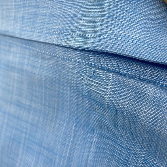 Charleston Threads Men's Button Down Medium Blue - Picture 6 of 6